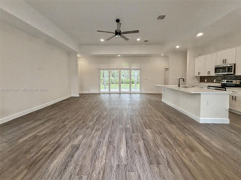 For Rent: $2,650 (4 beds, 3 baths, 0 Square Feet)