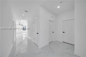 En Venta: $330,000 (3 camas, 2 baños, 0 Pies cuadrados)