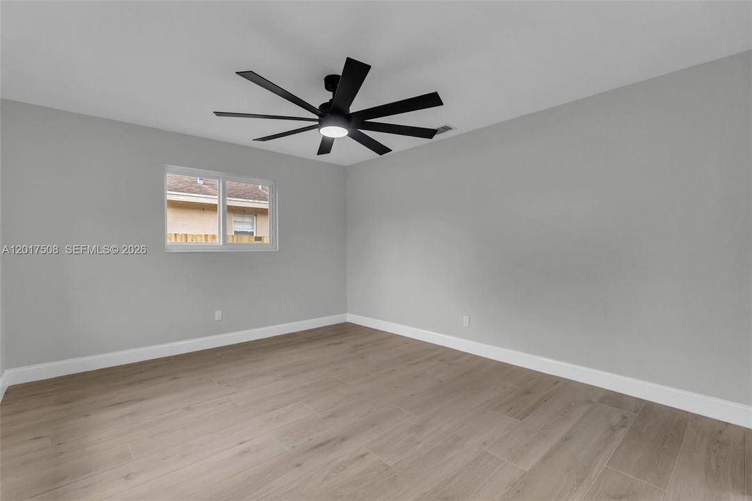 For Sale: $699,777 (4 beds, 2 baths, 1579 Square Feet)