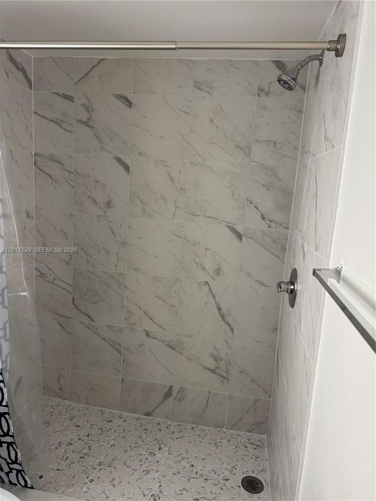 На продажу: $79,000 (1 спален, 1 ванн, 620 Квадратных фут)