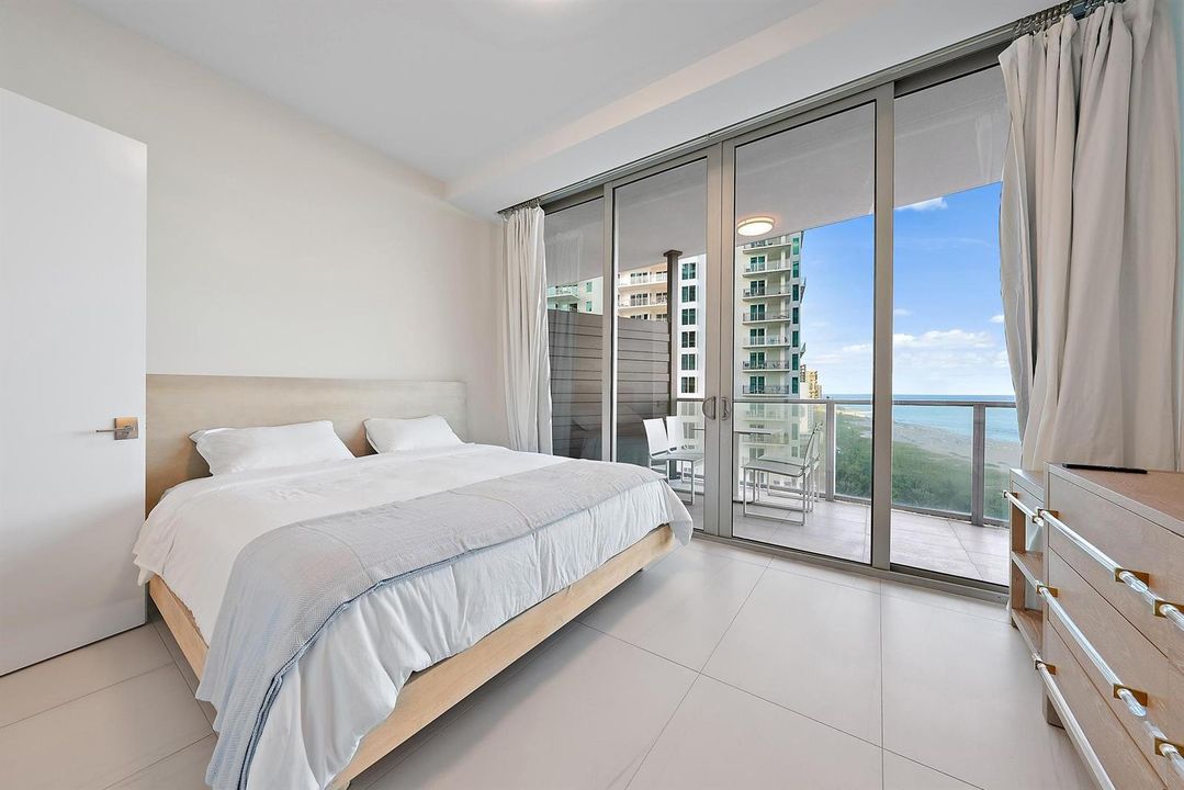 3100 N Ocean Drive, H1002-13
