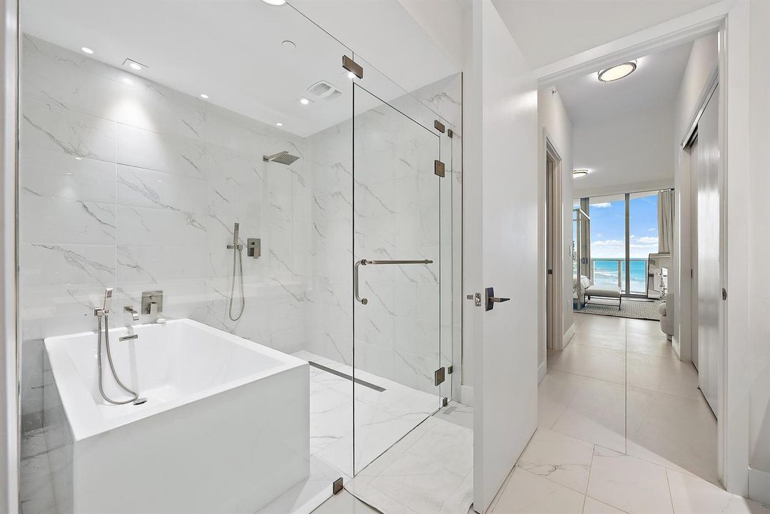 3100 N Ocean Drive, H1002-10