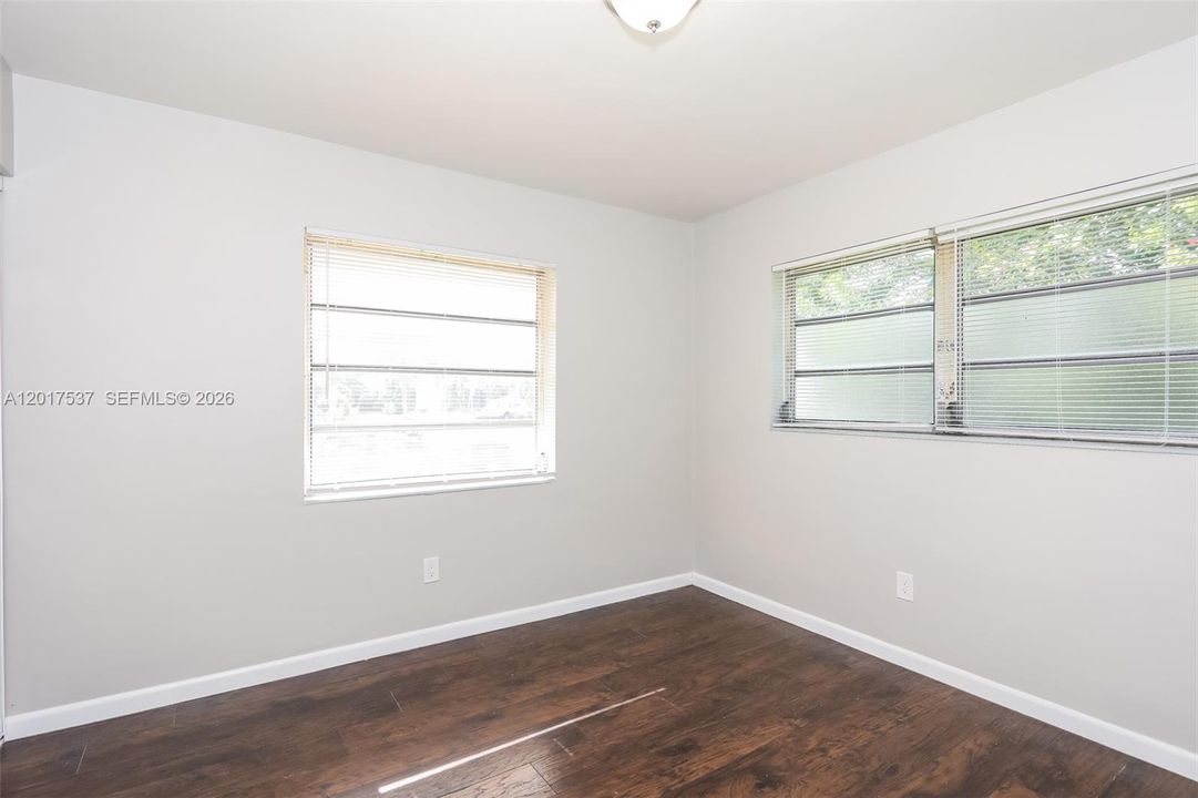Recently Rented: $2,530 (4 beds, 2 baths, 1404 Square Feet)
