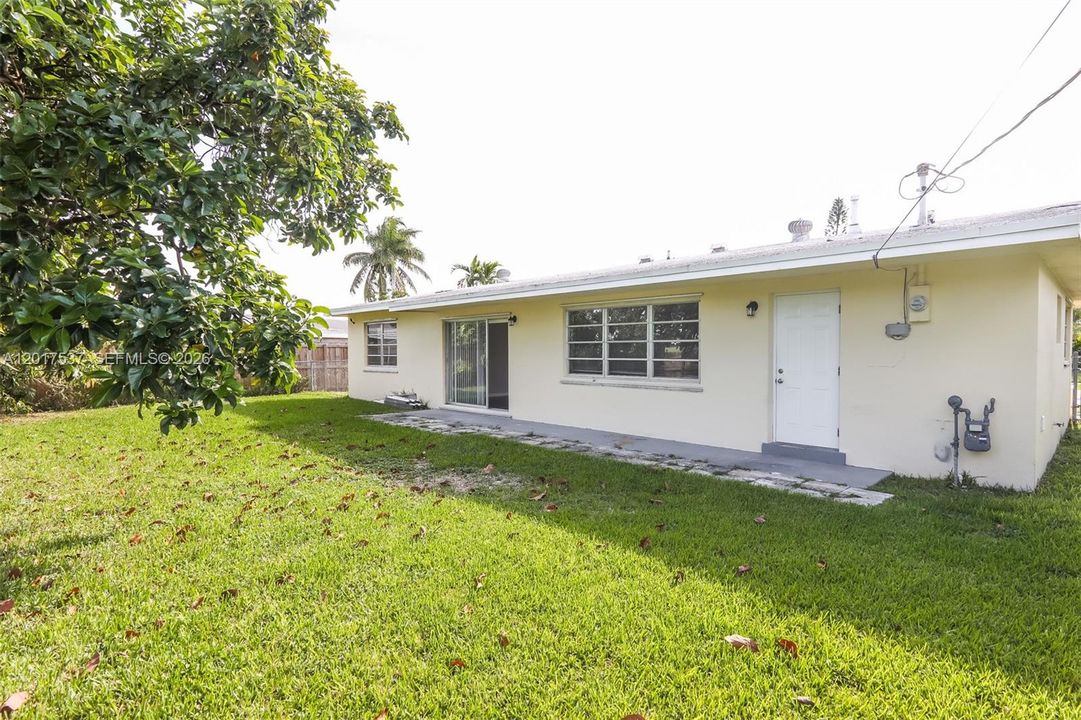 Recently Rented: $2,530 (4 beds, 2 baths, 1404 Square Feet)