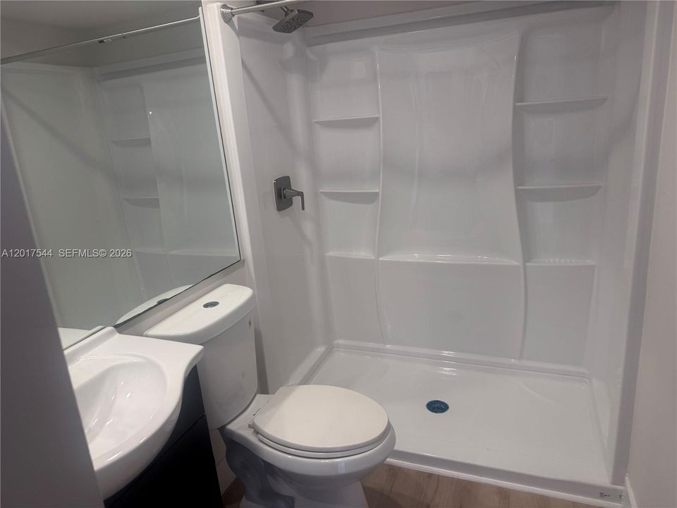 For Rent: $3,125 (3 beds, 2 baths, 1582 Square Feet)