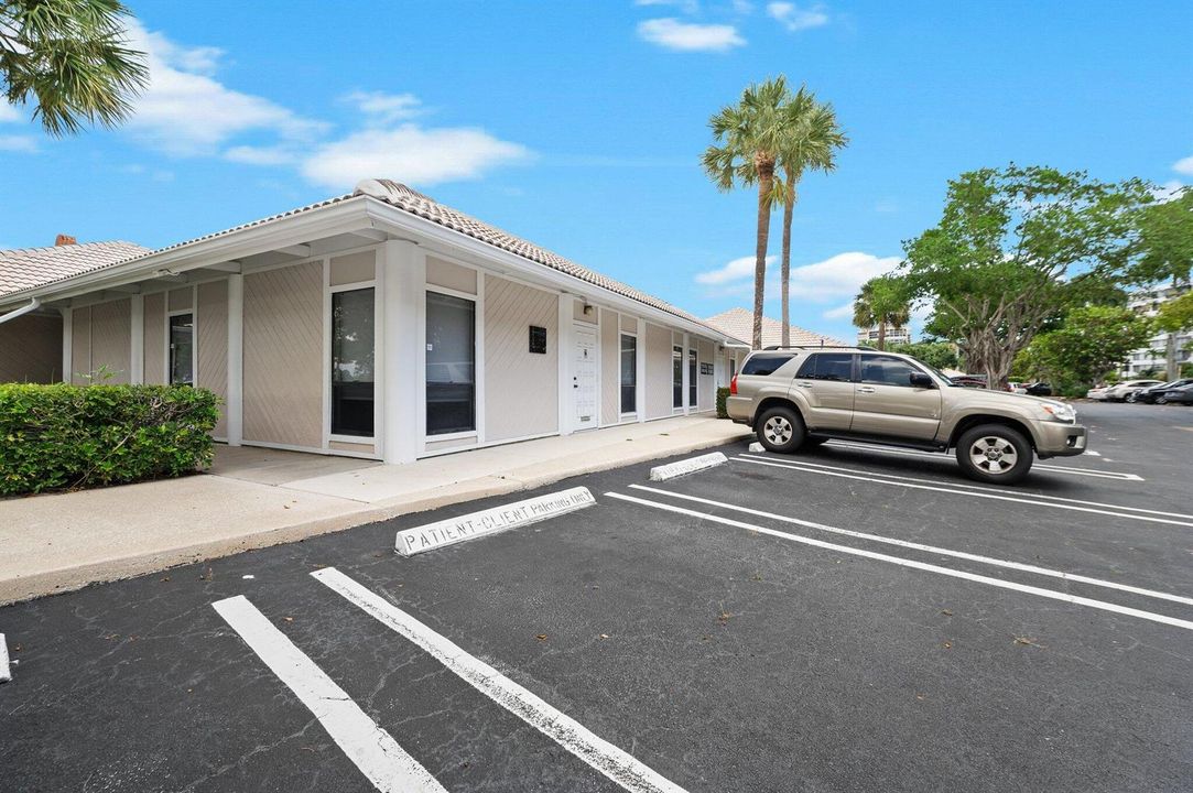 34-web-or-mls-1501-presidential-way-9-11