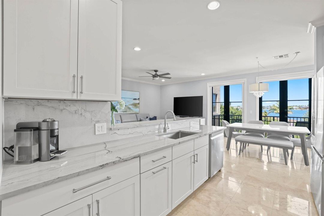 920 Via Villagio - 61.jpg-SMALL