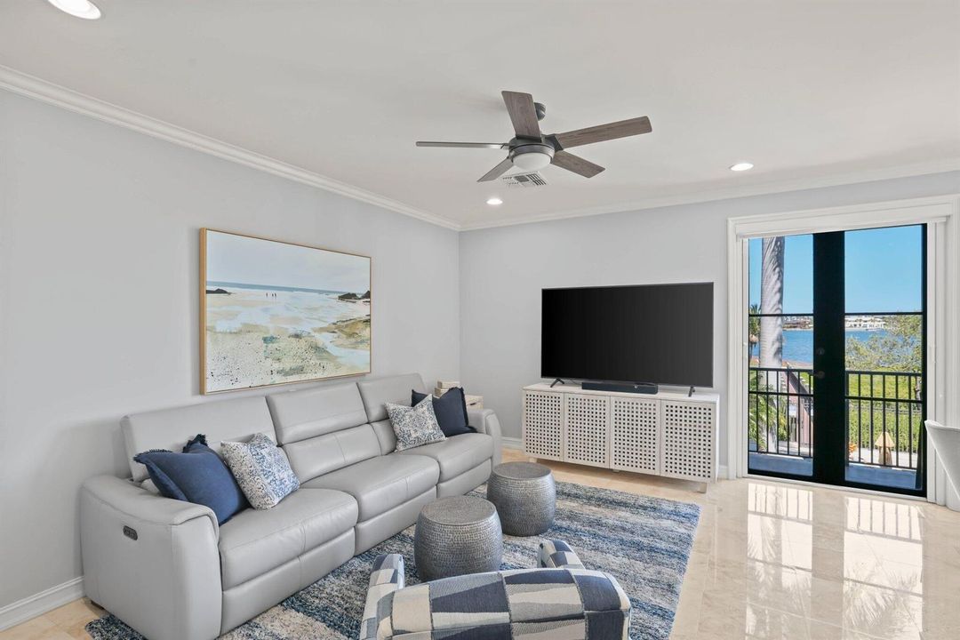 920 Via Villagio - 50.jpg-SMALL