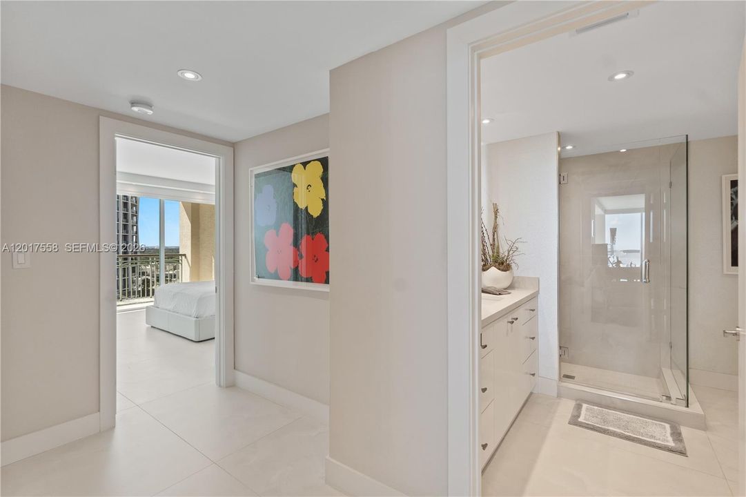 Active With Contract: $3,100,000 (3 beds, 3 baths, 2522 Square Feet)