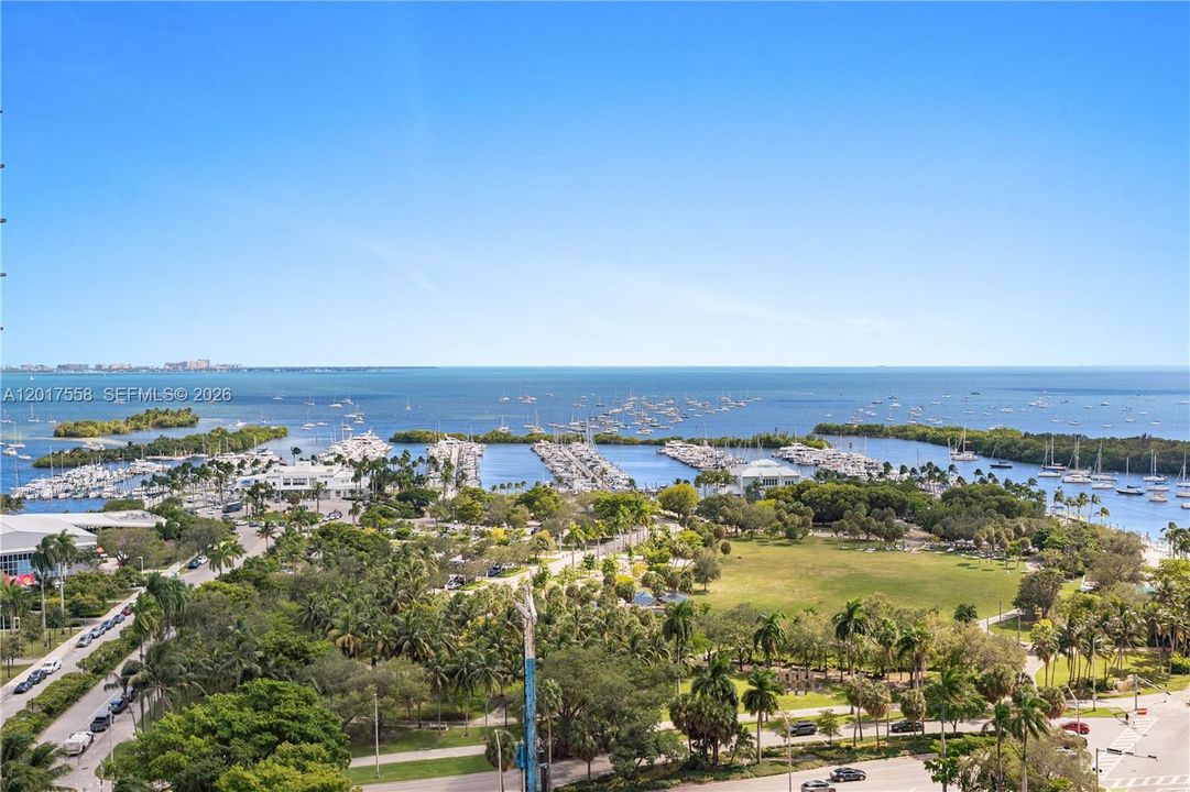 Active With Contract: $3,100,000 (3 beds, 3 baths, 2522 Square Feet)