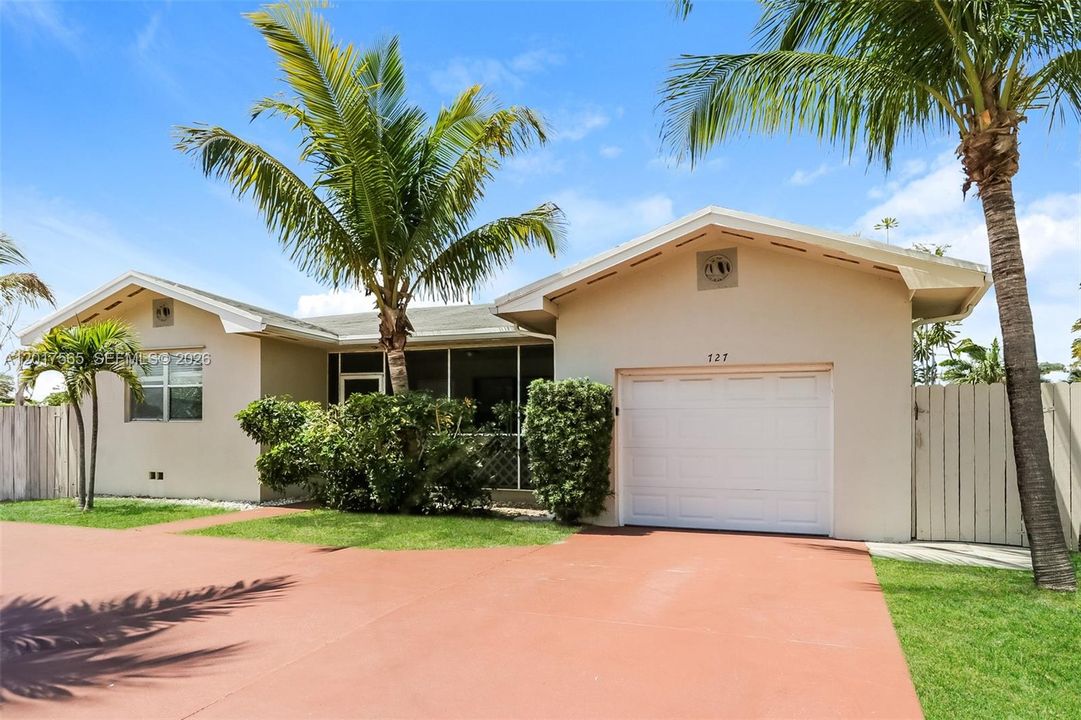 最近租的: $2,445 (3 贝兹, 2 浴室, 1444 平方英尺)