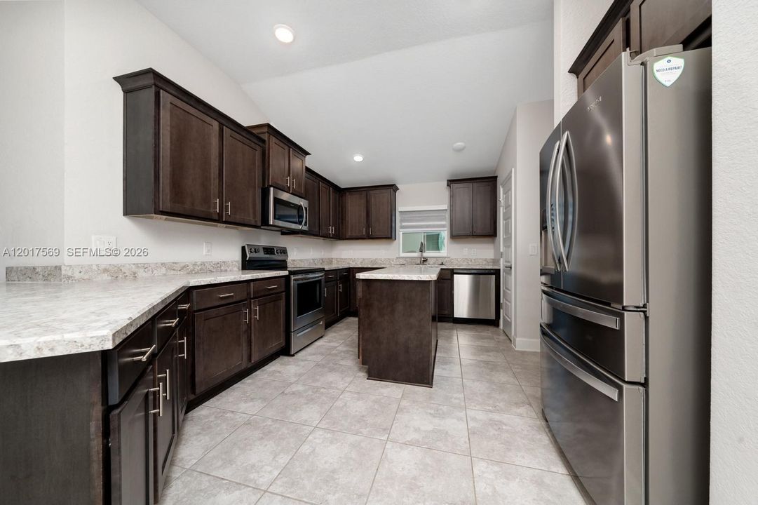 For Rent: $2,500 (4 beds, 3 baths, 0 Square Feet)