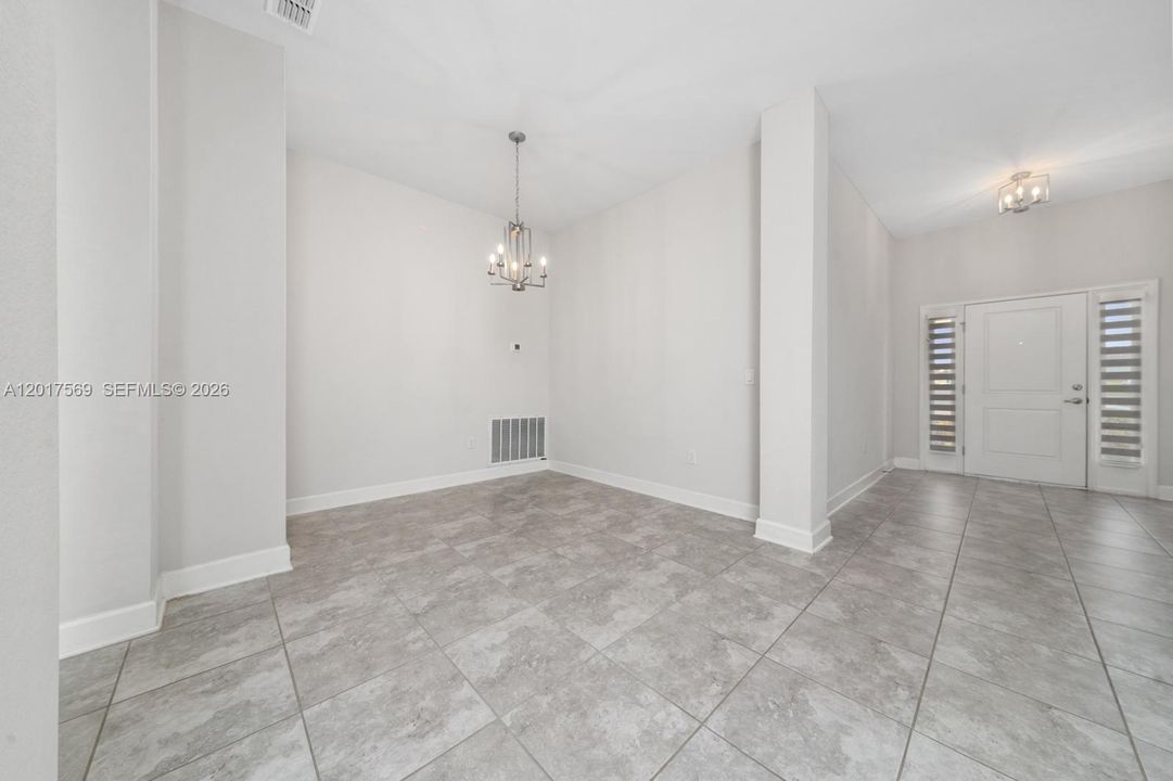 For Rent: $2,500 (4 beds, 3 baths, 0 Square Feet)