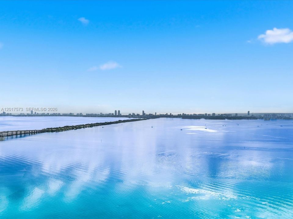待售: $2,550,000 (3 贝兹, 3 浴室, 2572 平方英尺)