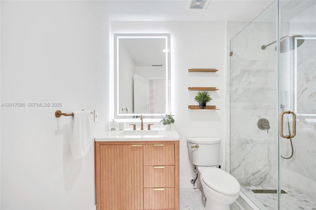 For Sale: $1,350,000 (4 beds, 2 baths, 2675 Square Feet)