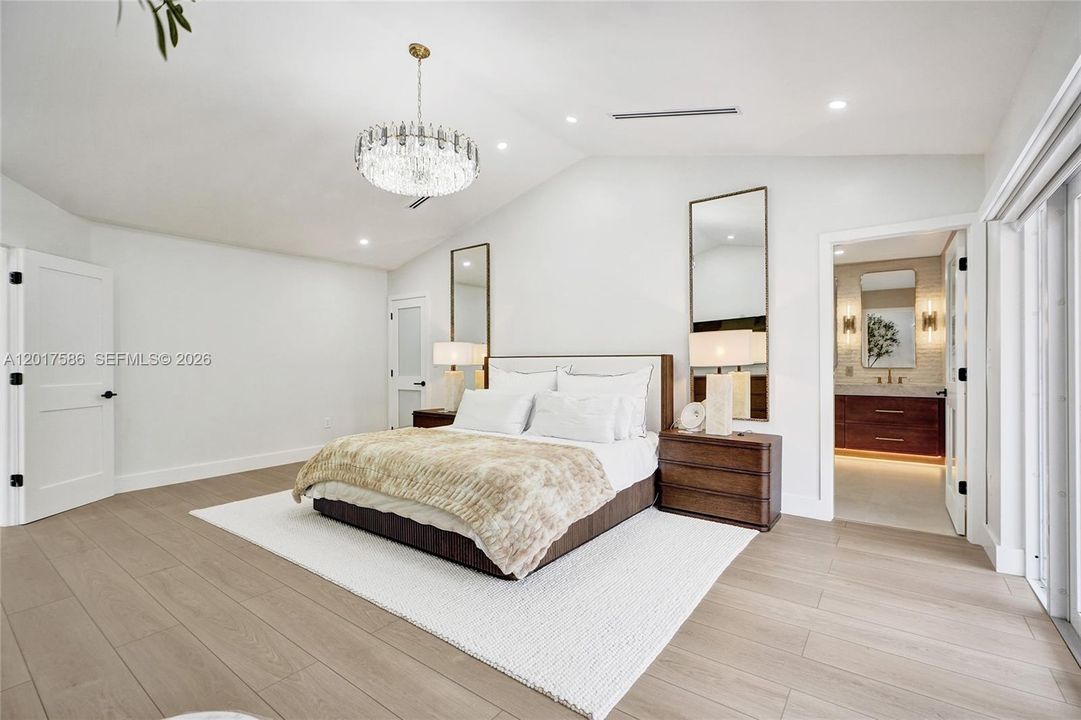 For Sale: $1,350,000 (4 beds, 2 baths, 2675 Square Feet)