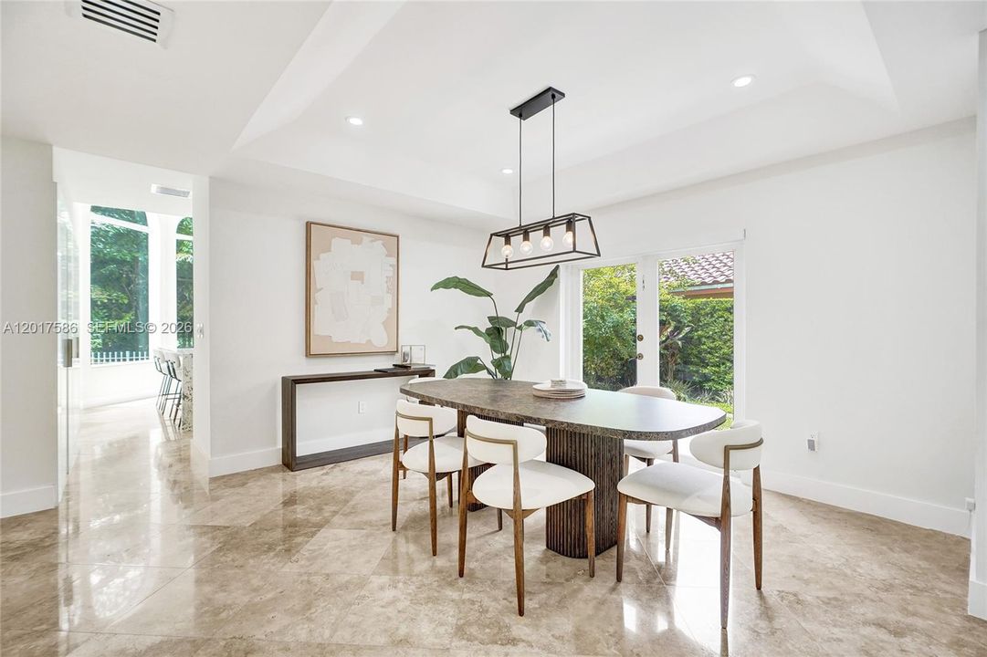 For Sale: $1,350,000 (4 beds, 2 baths, 2675 Square Feet)