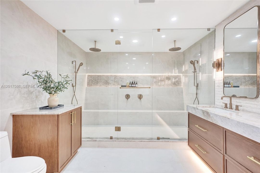 For Sale: $1,350,000 (4 beds, 2 baths, 2675 Square Feet)