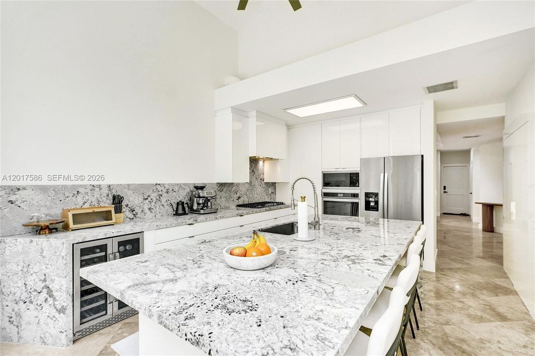 For Sale: $1,350,000 (4 beds, 2 baths, 2675 Square Feet)