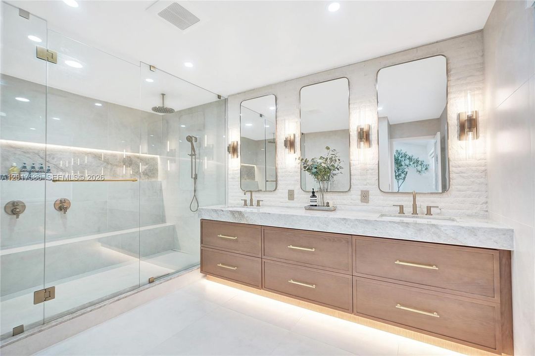 For Sale: $1,350,000 (4 beds, 2 baths, 2675 Square Feet)
