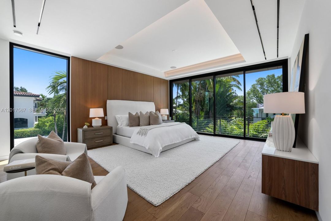 For Sale: $10,250,000 (4 beds, 4 baths, 3761 Square Feet)