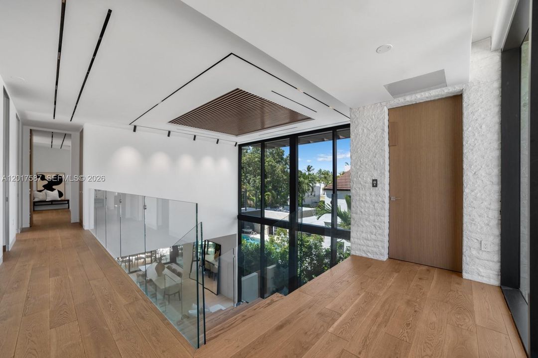 For Sale: $10,250,000 (4 beds, 4 baths, 3761 Square Feet)