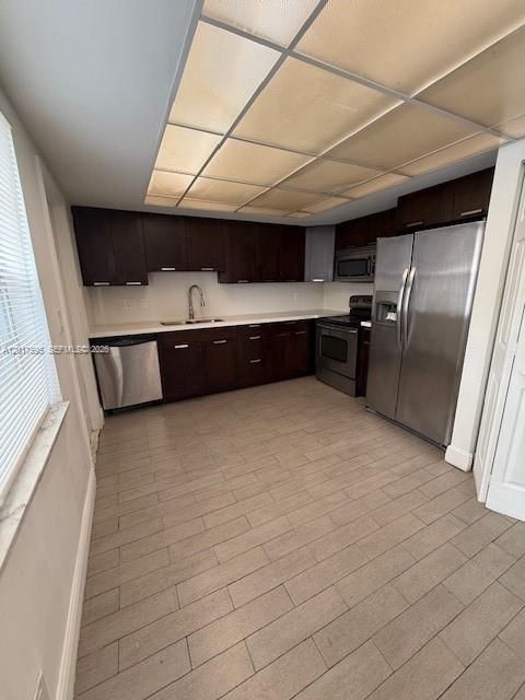 For Sale: $299,000 (3 beds, 2 baths, 1624 Square Feet)