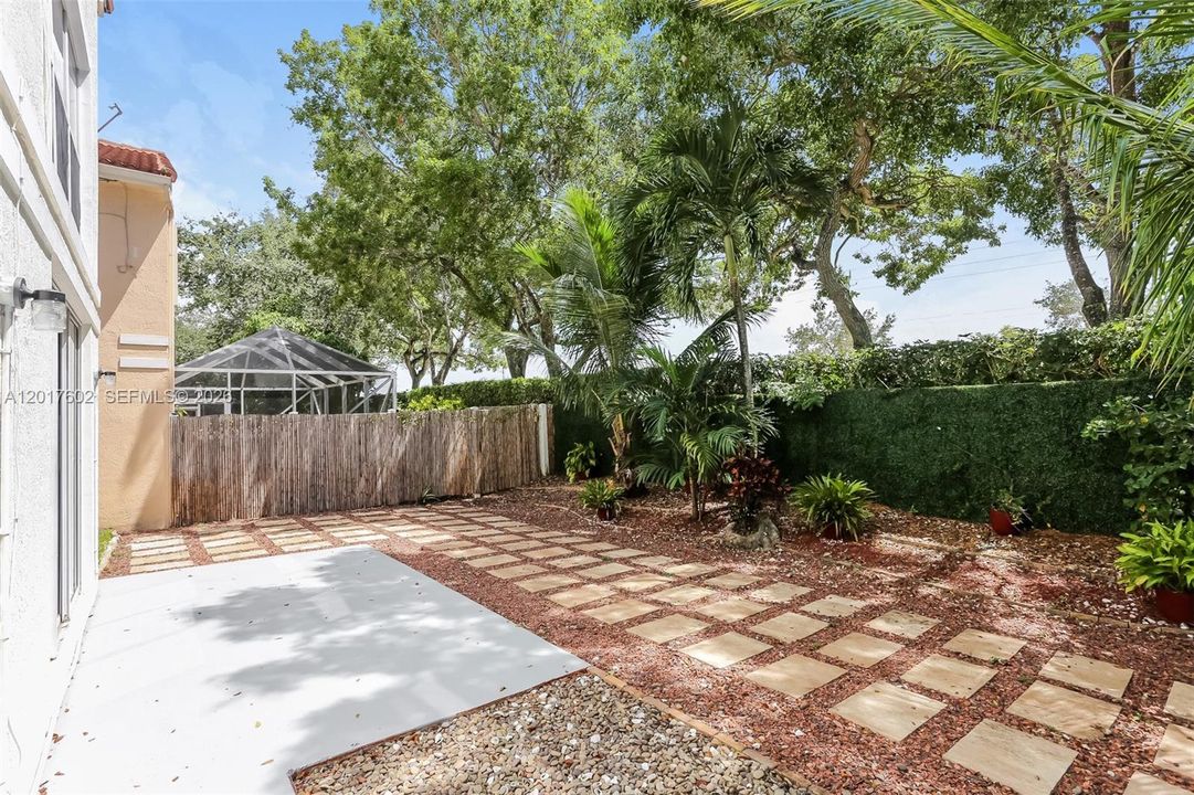 Active With Contract: $3,610 (4 beds, 3 baths, 1961 Square Feet)