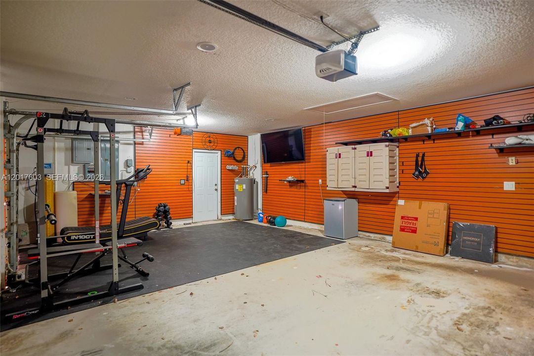 For Sale: $675,000 (4 beds, 3 baths, 2580 Square Feet)