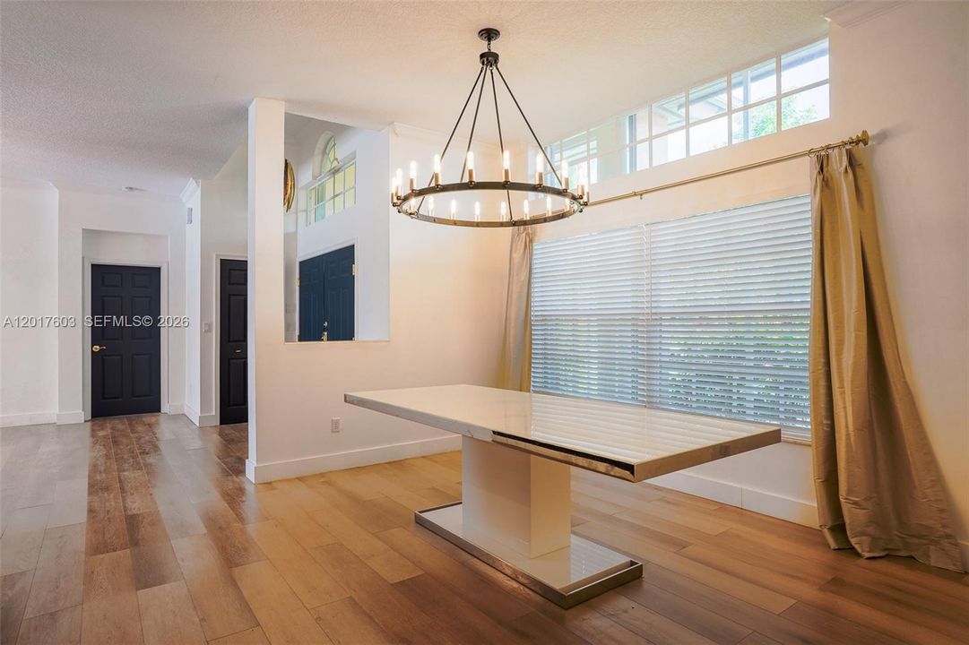 For Sale: $675,000 (4 beds, 3 baths, 2580 Square Feet)