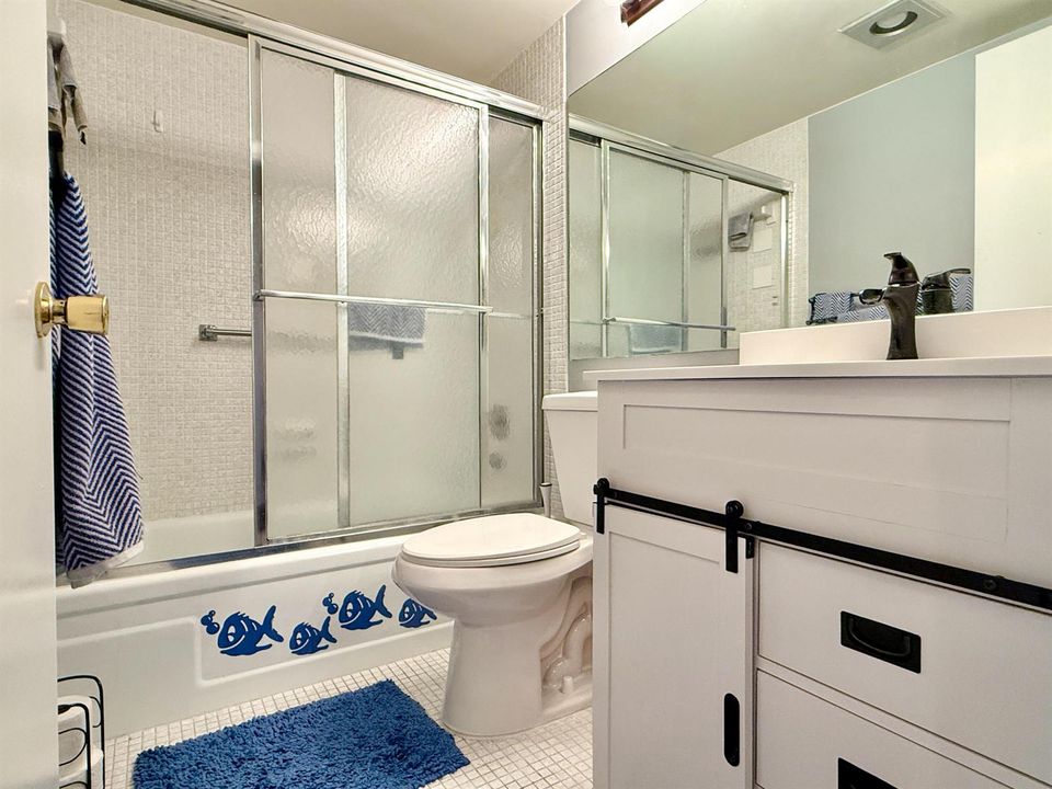 Full bathroom