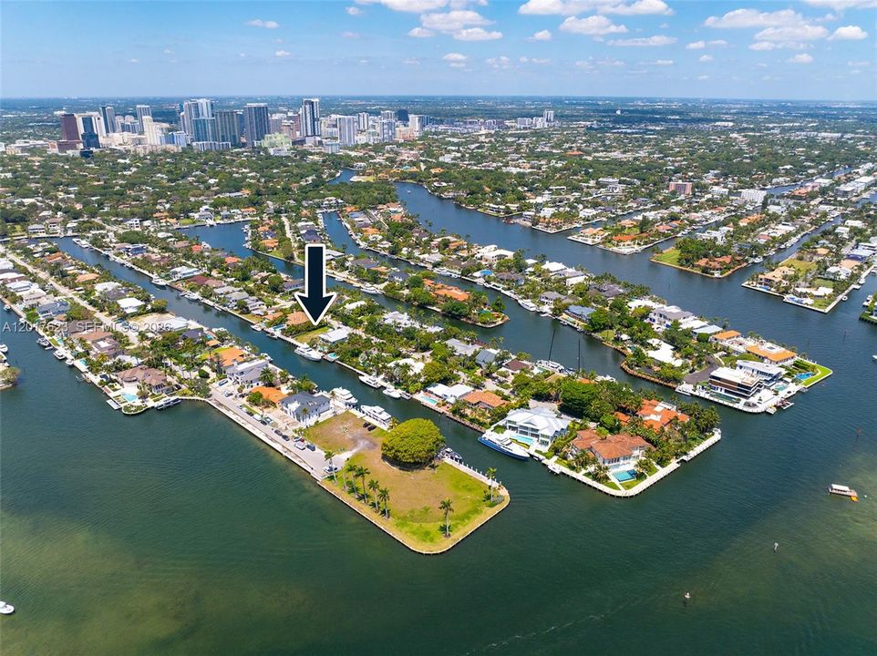 For Sale: $5,990,000 (0.21 acres)
