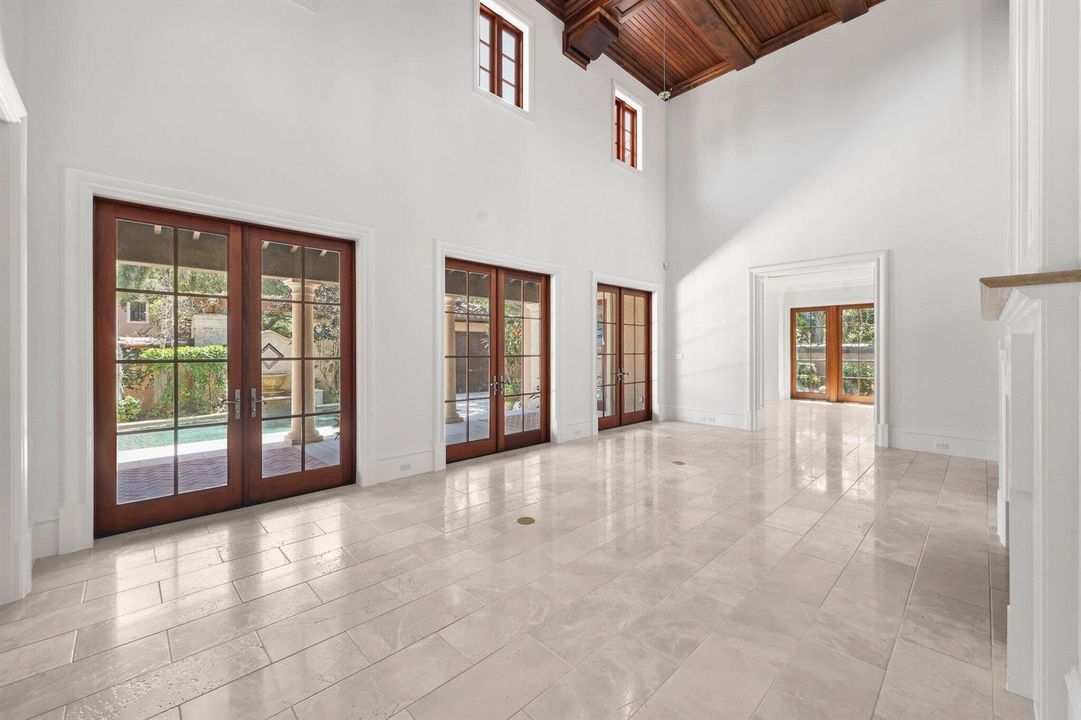441 Via Del Orso Drive - 9.jpg-SMALL