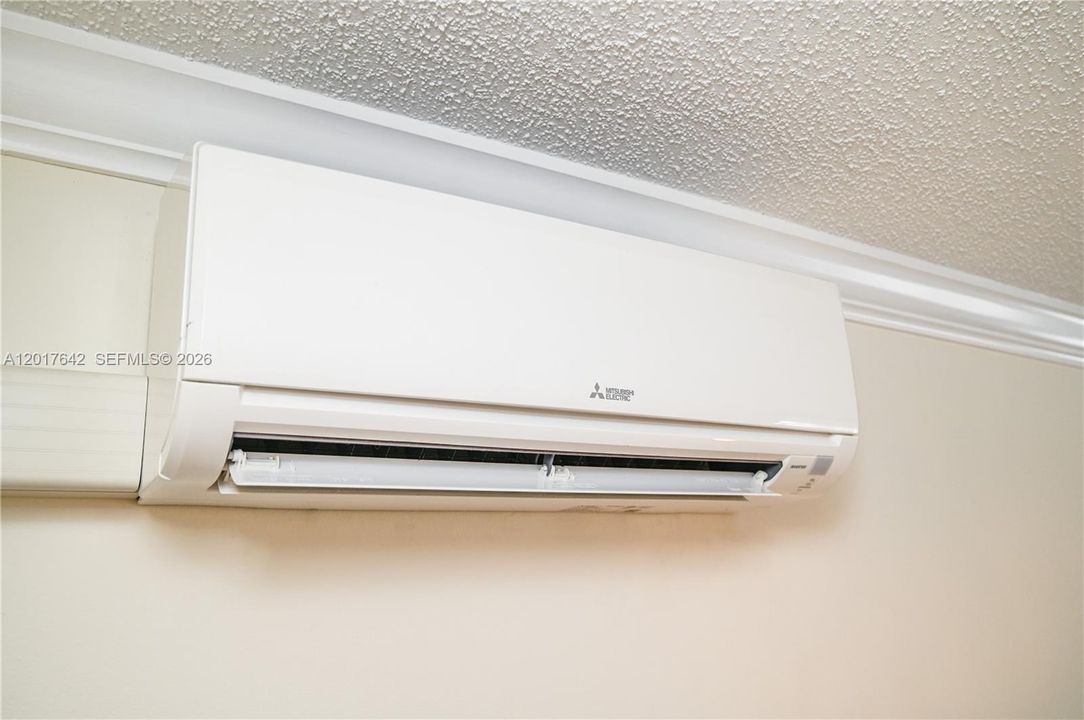 Split A/C System Living area