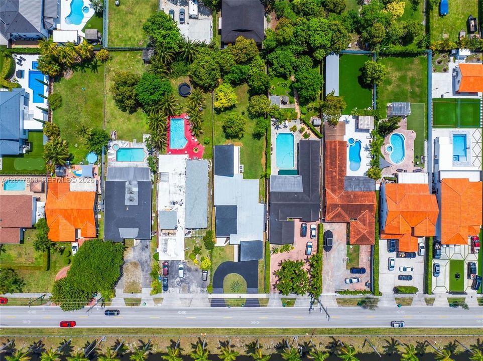 En Venta: $1,599,517 (4 camas, 2 baños, 2925 Pies cuadrados)