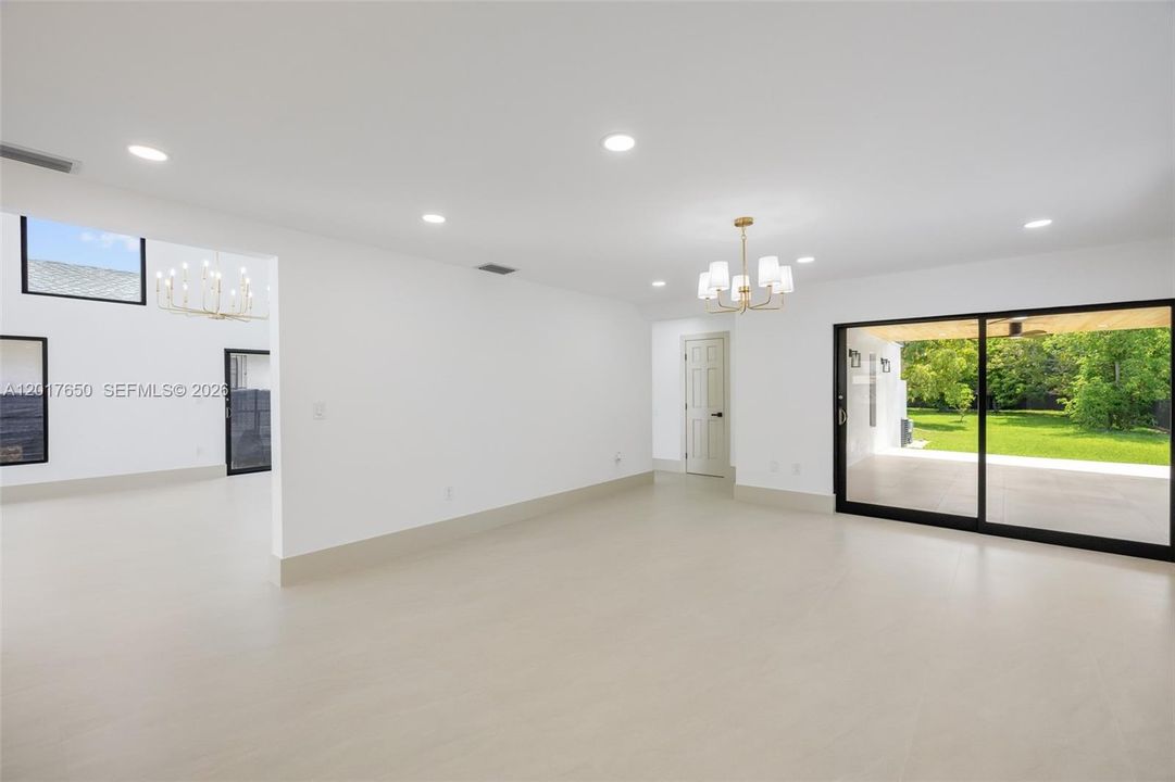 En Venta: $1,599,517 (4 camas, 2 baños, 2925 Pies cuadrados)