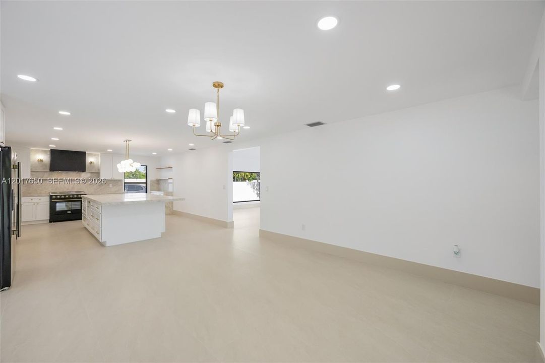 En Venta: $1,599,517 (4 camas, 2 baños, 2925 Pies cuadrados)