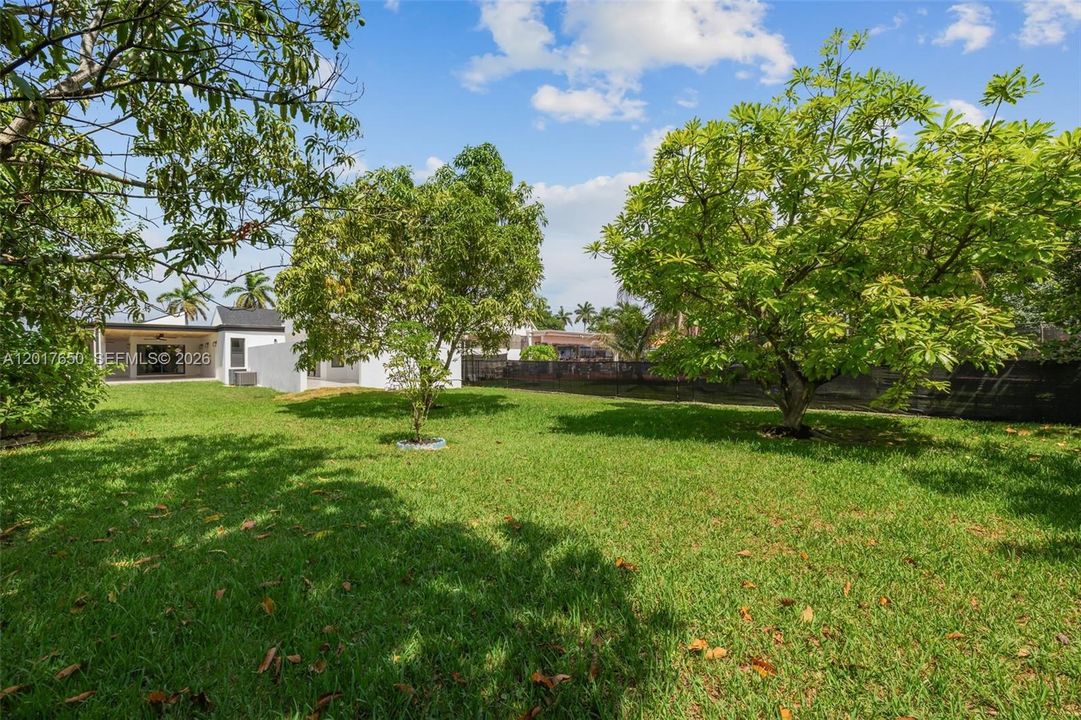 En Venta: $1,599,517 (4 camas, 2 baños, 2925 Pies cuadrados)