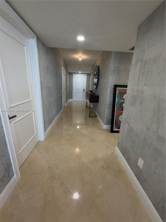 En Renta: $10,000 (3 camas, 3 baños, 2078 Pies cuadrados)