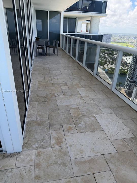En Renta: $10,000 (3 camas, 3 baños, 2078 Pies cuadrados)