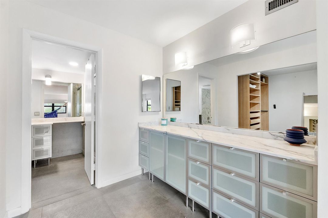 4900 N Ocean Blvd u416_019