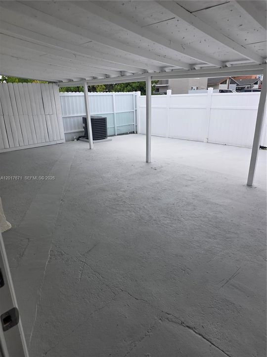 Active With Contract: $2,700 (3 beds, 2 baths, 1120 Square Feet)