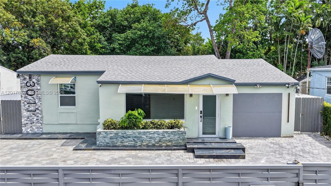 For Sale: $475,900 (3 beds, 2 baths, 1131 Square Feet)