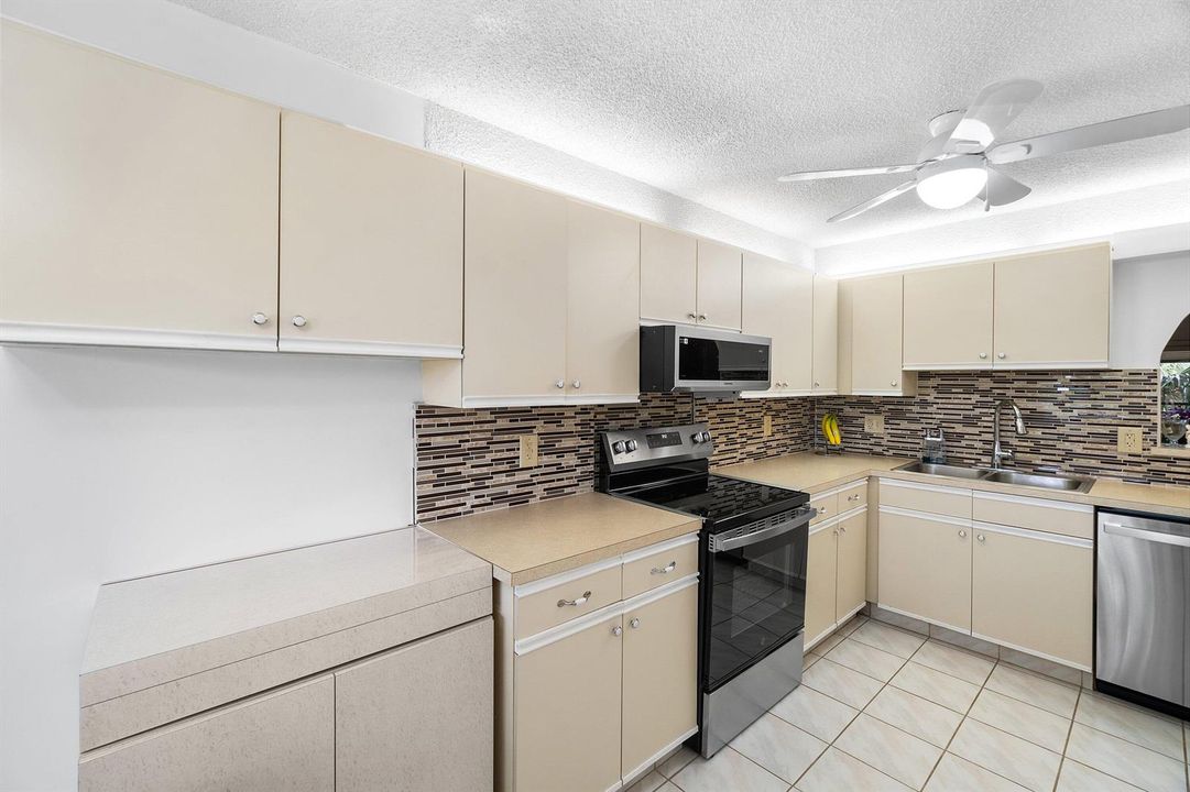 034-10110CedarPointBoulevard-BoyntonBeac