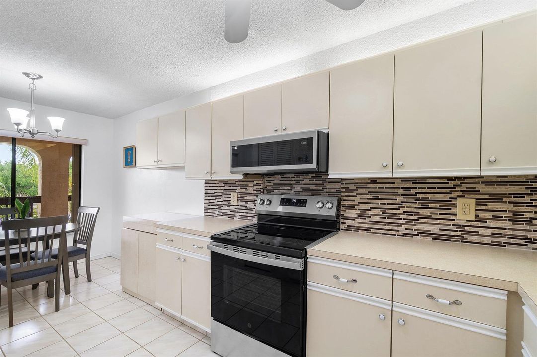 037-10110CedarPointBoulevard-BoyntonBeac