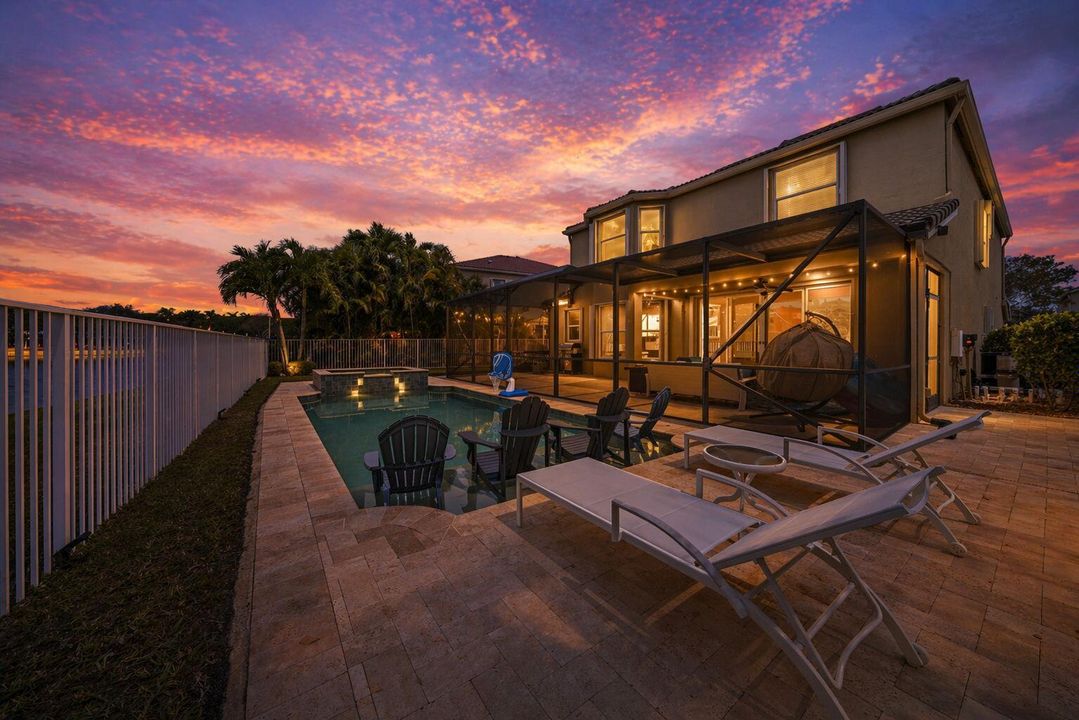 3-web-or-mls-Backyard 2