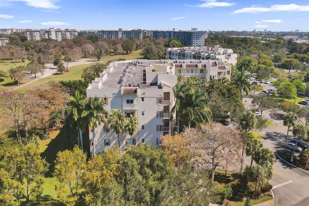 For Sale: $369,990 (3 beds, 2 baths, 1707 Square Feet)