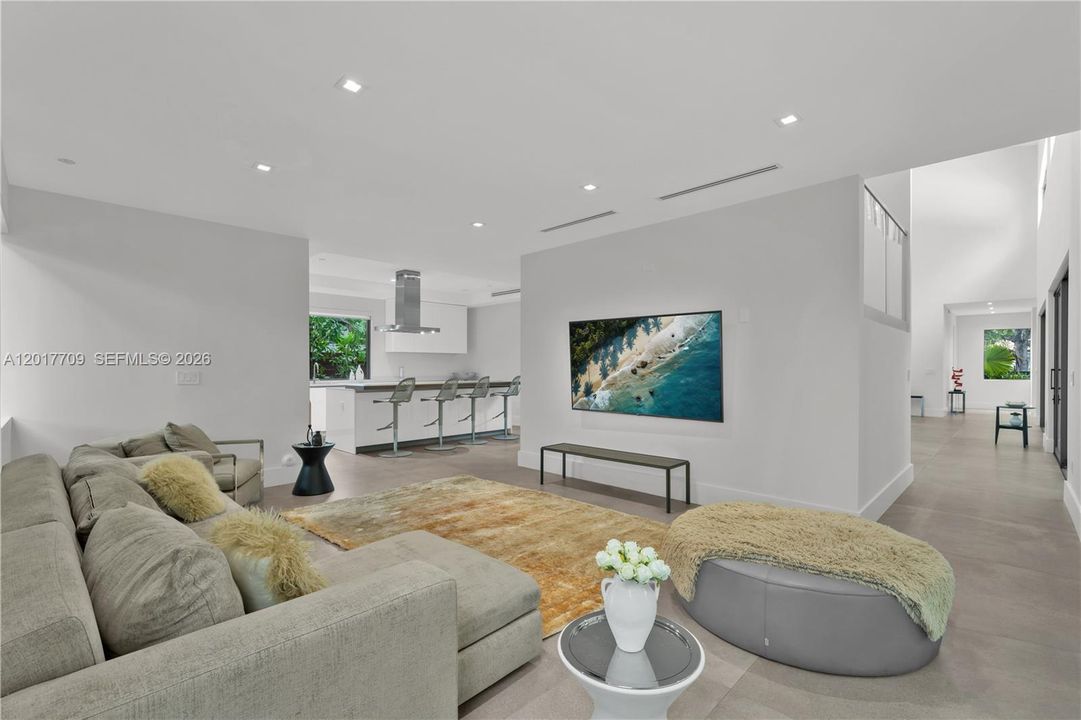 For Sale: $6,200,000 (6 beds, 6 baths, 4675 Square Feet)