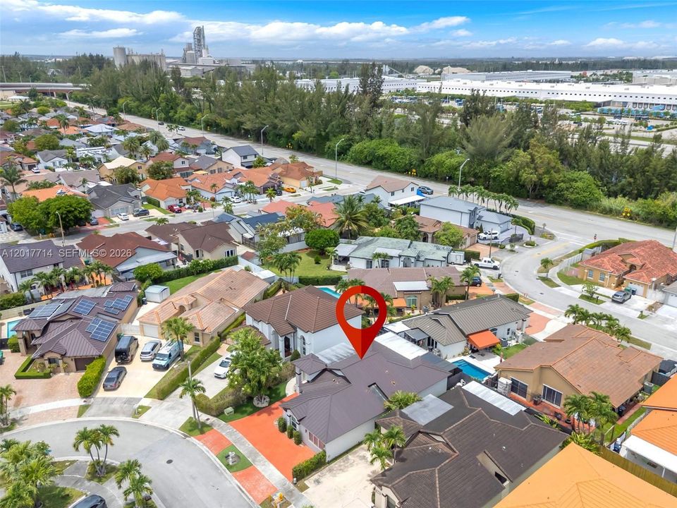 Recently Sold: $785,000 (4 beds, 3 baths, 2180 Square Feet)