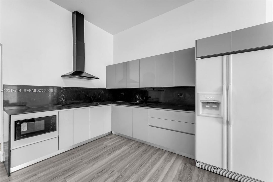 Recently Sold: $785,000 (4 beds, 3 baths, 2180 Square Feet)